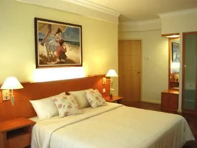 Lanai Gurney Corporate Suites